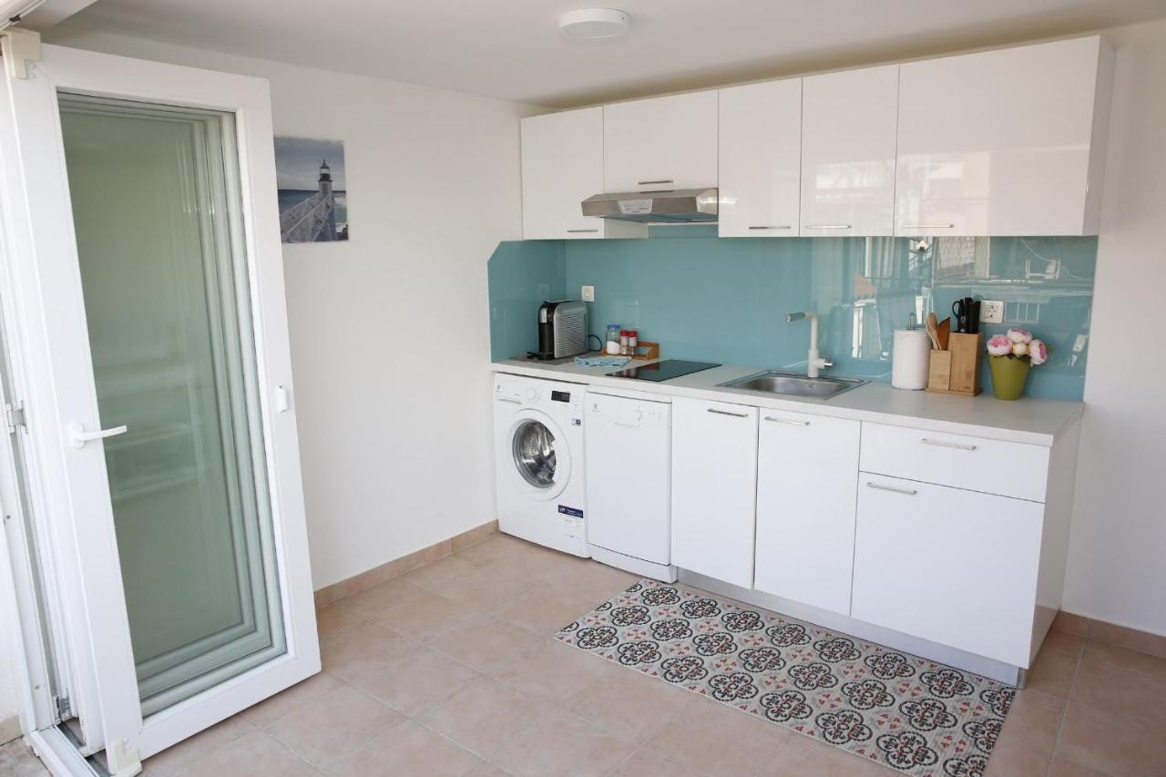 Holiday Home Yan With Bay View Vodice Exterior photo